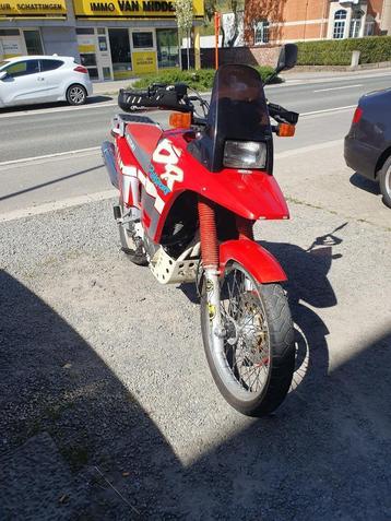 Suzuki dr 800 technisch gerestaureerd, Plus de 35 kW, 800 cm³, Particulier, Enduro