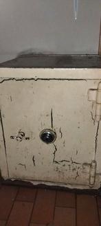 Oude kluis oorlog, Ophalen