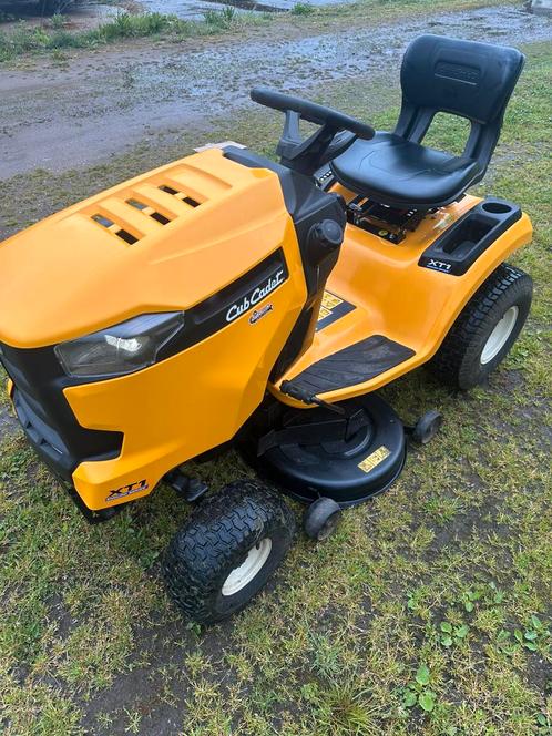 Cub cadet XT1, Tuin en Terras, Zitmaaiers, Ophalen