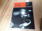 boek - De mens ontdekt het heelal, Boeken, Ophalen of Verzenden, Zo goed als nieuw