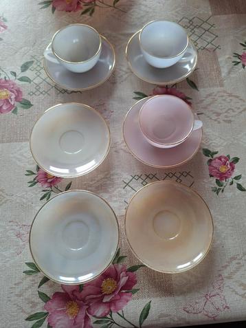 3 petites tasses à café arcopal harlequin, Enlèvement ou Envoi