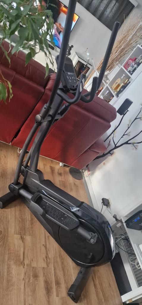 Crosstrainer te koop, Sport en Fitness, Fitnessapparatuur, Zo goed als nieuw, Crosstrainer, Armen, Benen, Ophalen