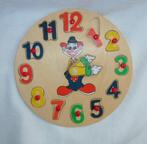 houten inleg puzzel klok met 12 cijfers clown 12 stukjes, Kinderen en Baby's, Speelgoed | Kinderpuzzels, 2 tot 4 jaar, Gebruikt