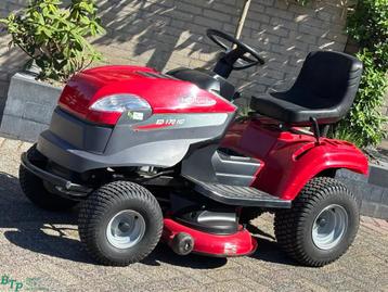 Castelgarden Gebruikte Zitmaaier hydrostaat 16,5pk B&S motor beschikbaar voor biedingen