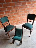 twee vintage stoelen en bijhorend voetbankje, Ophalen