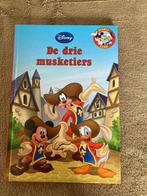 Boekje Disney Boekenclub : De drie musketiers. zo goed als n, Comme neuf, Disney, Garçon ou Fille, 4 ans