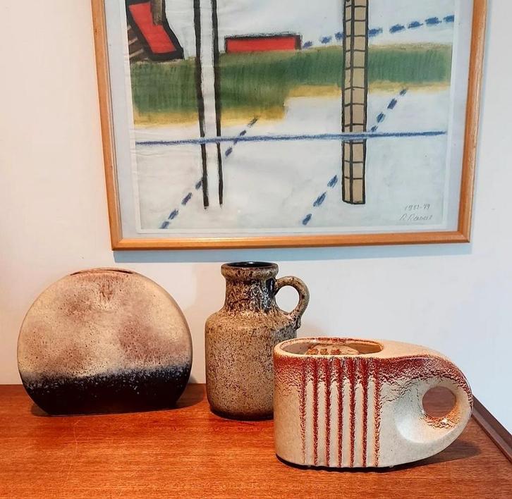 Vintage vaasjes in keramiek per stuk te koop, Antiek en Kunst, Antiek | Keramiek en Aardewerk, Ophalen of Verzenden