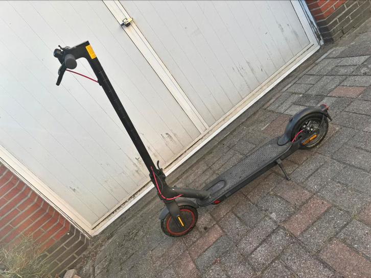 Elektrische step xiaomi, Fietsen en Brommers, Steps, Zo goed als nieuw, Elektrische step (E-scooter), Ophalen