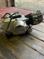 Motorblok Skyteam dax + Carburateur en Powerfilter, Fietsen en Brommers, Ophalen, Zo goed als nieuw, Carburateur, Skyteam, zhenhua,