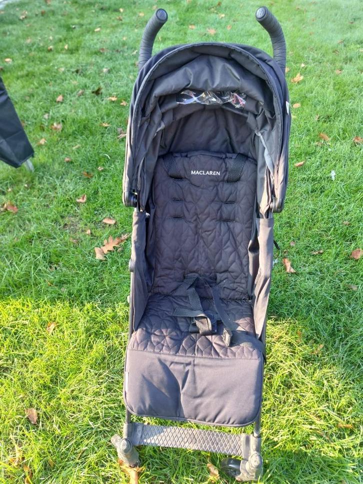 Maclaren buggy plooibaar Quest zwart met regenhoes, Kinderen en Baby's, Buggy's, Gebruikt, Maclaren, Regenhoes, Verstelbare rugleuning
