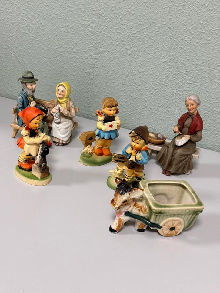 6x antieke boerderij en hummel beeldjes antiek beeld lot, Verzamelen, Beelden en Beeldjes, Zo goed als nieuw, Mens, Ophalen of Verzenden