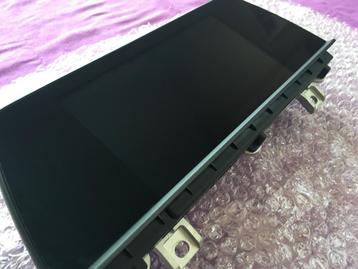 BMW Central Information Display F32 F33 F36.  beschikbaar voor biedingen