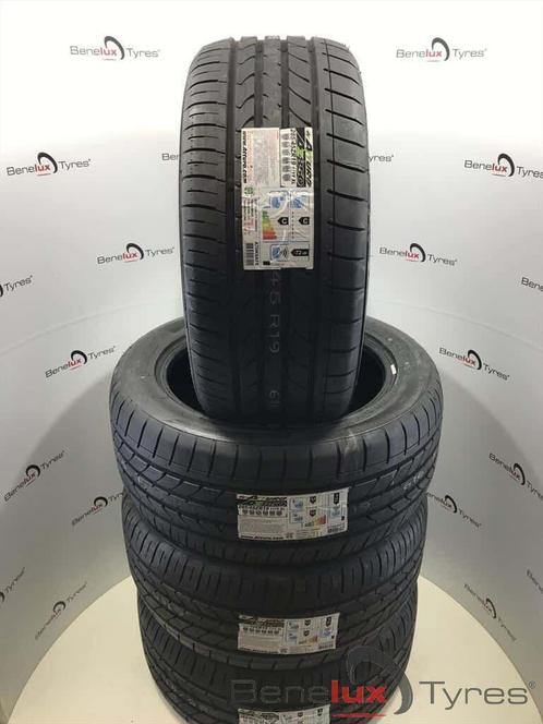 285/45ZR19 Att 285/45R19 285/45 ZR19 R19 285/45/19 BMW X5 X6, Auto-onderdelen, Banden en Velgen, Band(en), Zomerbanden, 19 inch