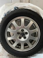 Jantes alu VW 205/55/R16 pneus hivers neufs Pirelli, Autos : Pièces & Accessoires, Pneus et Jantes, Pneus hiver, 16 pouces, Véhicule de tourisme
