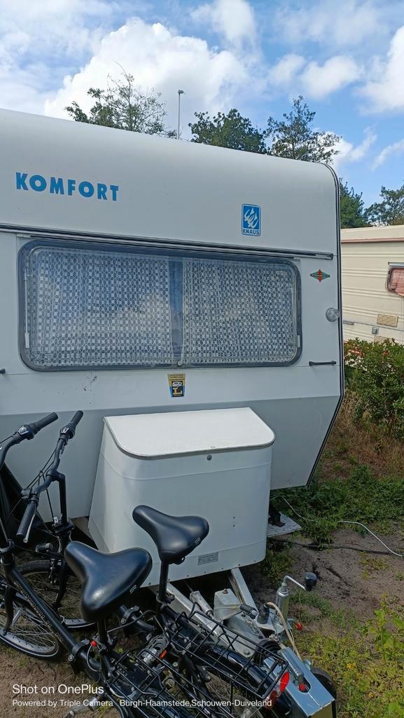 Knaus bouwjaar 1978 drie personen 750 kg keurvrij, Caravans en Kamperen, Caravans, Particulier, Knaus, Luifel, Ophalen