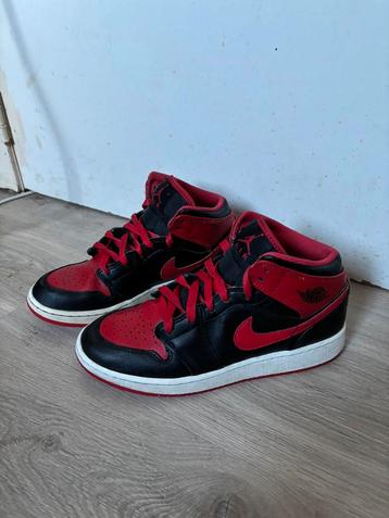 Air jordan 1 moet dringend weg! beschikbaar voor biedingen