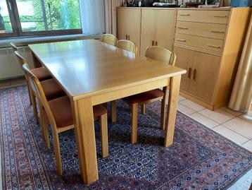 Volledige eetkamer Hulsta beschikbaar voor biedingen