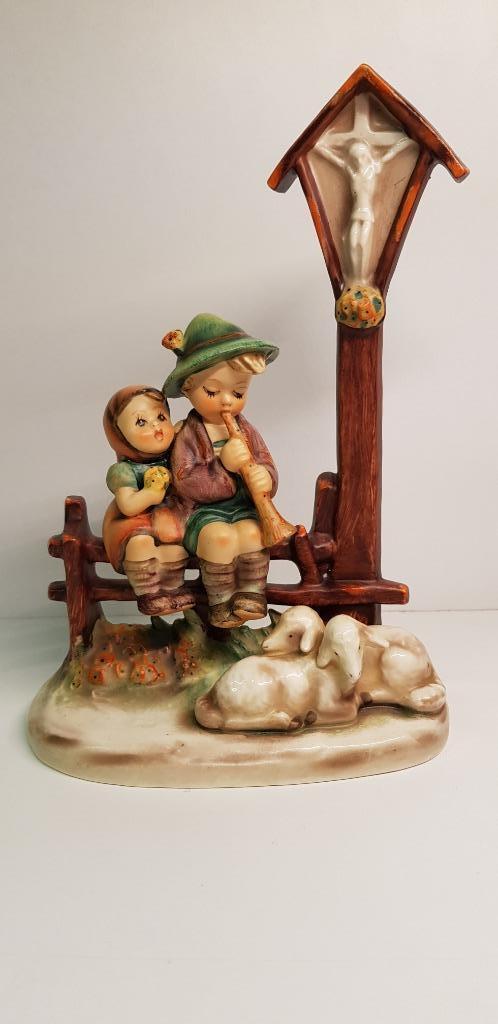 Hummel 28/I ‘Wayside Devotion’ - TMK 3, Verzamelen, Beelden en Beeldjes, Zo goed als nieuw, Hummel, Ophalen of Verzenden