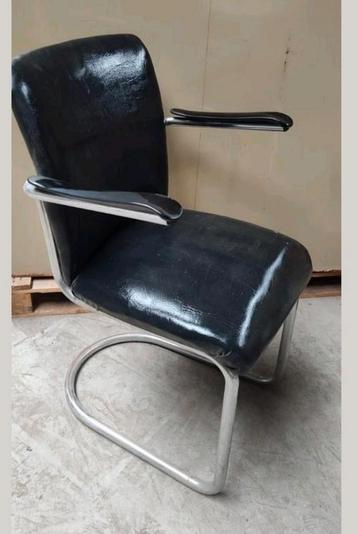 Fauteuil de bureau rétro vintage en cuir noir