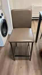 Hoge barkrukken stoelen leer taupkleur zonder tafel, Huis en Inrichting, Ophalen, Bruin, Barkrukken stoelen, Leer