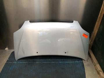Motorkap van een Suzuki Wagon R+ (ZG5) beschikbaar voor biedingen