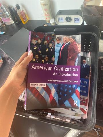 John Oakland - American Civilization : An Introduction beschikbaar voor biedingen