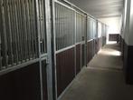 Paardenboxen, paardenstallen, stallen, voorwanden, zijwand, Weidegang, 4 paarden of pony's of meer