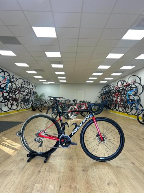 Ridley Fenix SLiC AXS Carbon Racefiets, Sport en Fitness, Wielrennen, Zo goed als nieuw, Ophalen of Verzenden