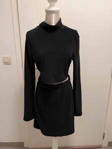 Dameskleding maat 40/ Large ( vanaf €3,5) beschikbaar voor biedingen