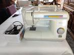 Machine à coudre Toyota, Hobby en Vrije tijd, Naaimachines en Toebehoren, Ophalen, Gebruikt, Naaimachine, Overige merken