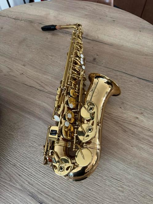 Alt saxofoon, Muziek en Instrumenten, Blaasinstrumenten | Saxofoons, Zo goed als nieuw, Alt, Met koffer, Ophalen of Verzenden
