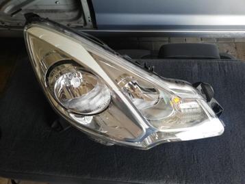 Rechtse koplamp citroen c3 beschikbaar voor biedingen