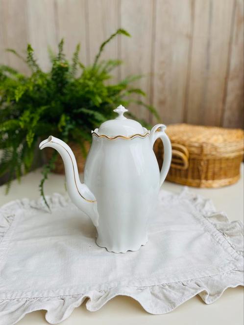 MZ Austria 100 jaar oude theepot, Antiek en Kunst, Antiek | Servies los, Ophalen of Verzenden