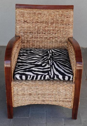 Fauteuil ossature bois et assise et dossier en corde tressée beschikbaar voor biedingen