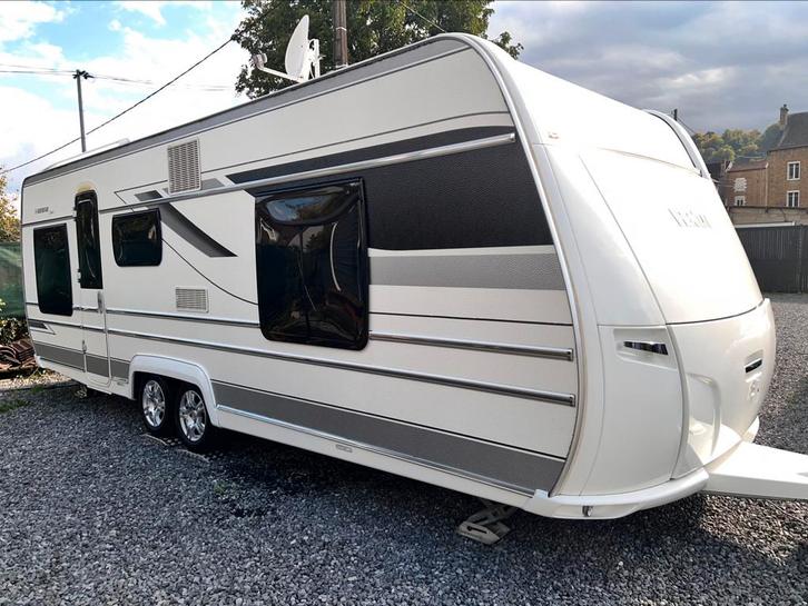 Fendt larimard 650, Caravans en Kamperen, Caravans, Particulier, tot en met 4, Fendt, 6 tot 7 meter, Douche, Ophalen