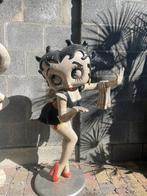 Betty Boop, Ophalen