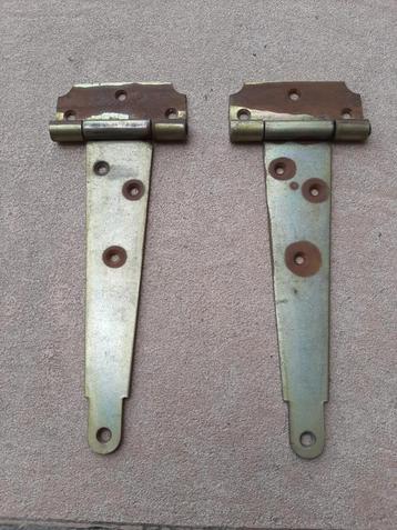 2 scharnieren kruisheng voor tuinpoort of tuinhek,3€ /stuk beschikbaar voor biedingen
