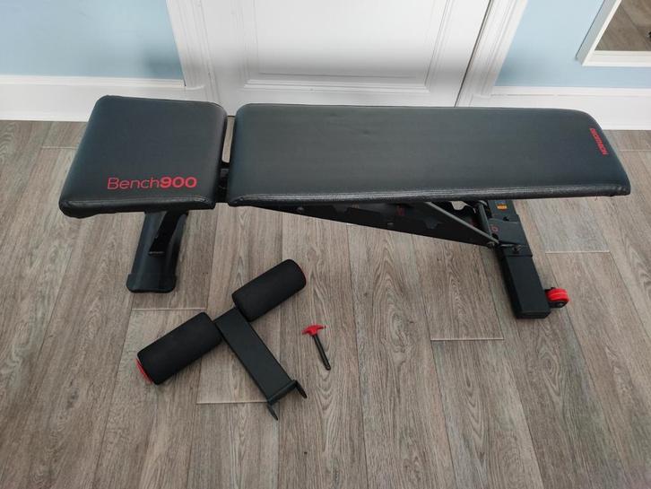 Domyos Bench 900 Fitnessbankje (Perfecte staat!), Sport en Fitness, Fitnessmaterialen, Zo goed als nieuw, Fitnessbank, Armen, Benen
