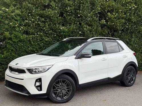 Kia Stonic 1.6 CRDi Black Edition+NAVI+CAMERA+CARNET KIA+E6D, Auto's, Kia, Bedrijf, Te koop, Stonic, ABS, Achteruitrijcamera, Airconditioning