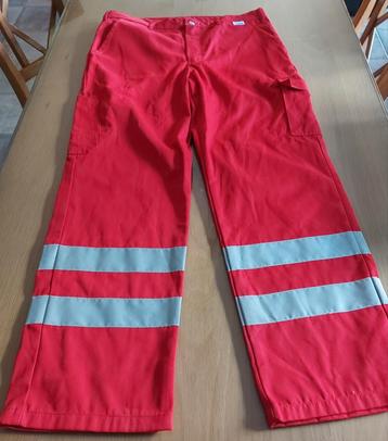 NEUF !! Pantalon de travail rouge T52