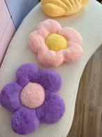 Peluche fleur coussin, Enfants & Bébés, Jouets | Peluches, Enlèvement ou Envoi