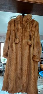 MANTEAU EN VISON, Enlèvement, Femmes