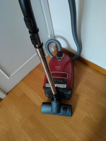MİELE COMPELTE C3 Red Ecoline Plus beschikbaar voor biedingen