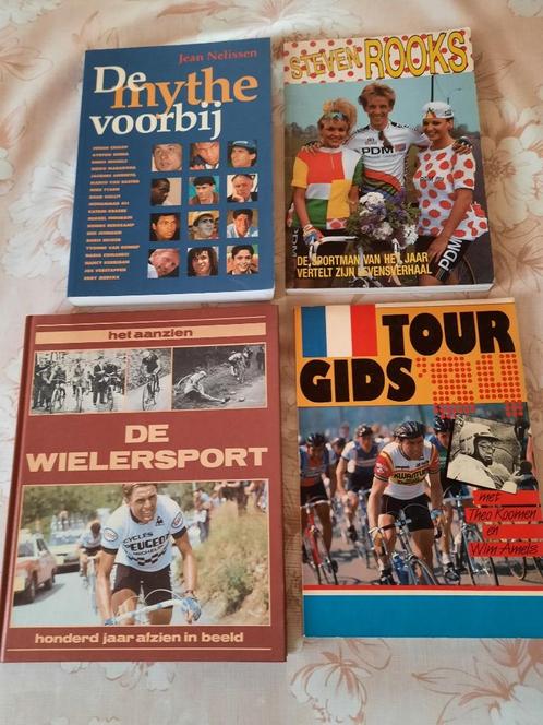 31 boeken betr. wielersport (zie bijgev. 6 scans), Boeken, Sportboeken, Gelezen, Lopen en Fietsen, Ophalen of Verzenden