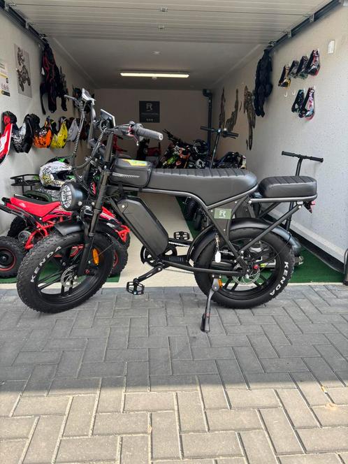 Nieuwste Fatbike Black Edition V8 Model C80 250W 2025 NIEUW!, Kinderen en Baby's, Speelgoed | Buiten | Accuvoertuigen, Nieuw, Ophalen