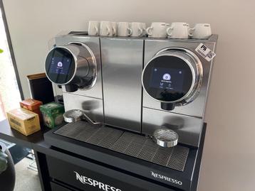 Nespresso Pro Momento 200 - nouveau