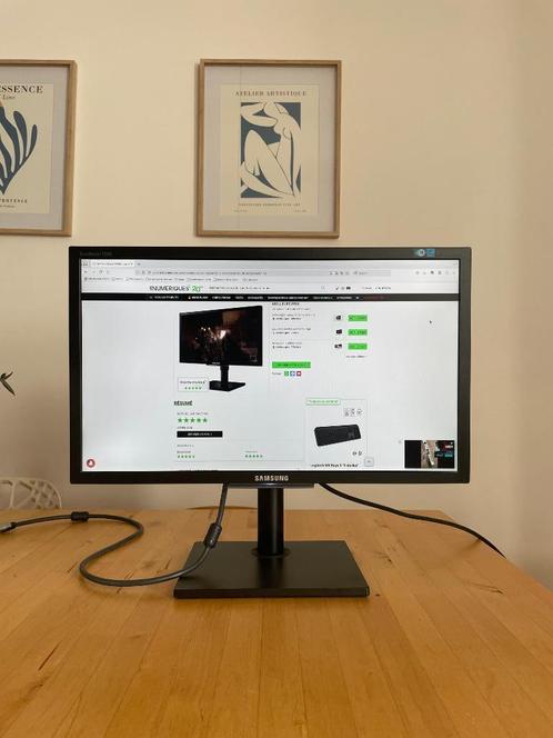 Écran 23 pouces Samsung Synchmaster F2380, Computers en Software, Monitoren, Gebruikt, 60 Hz of minder, DVI, HDMI, VGA, Draaibaar