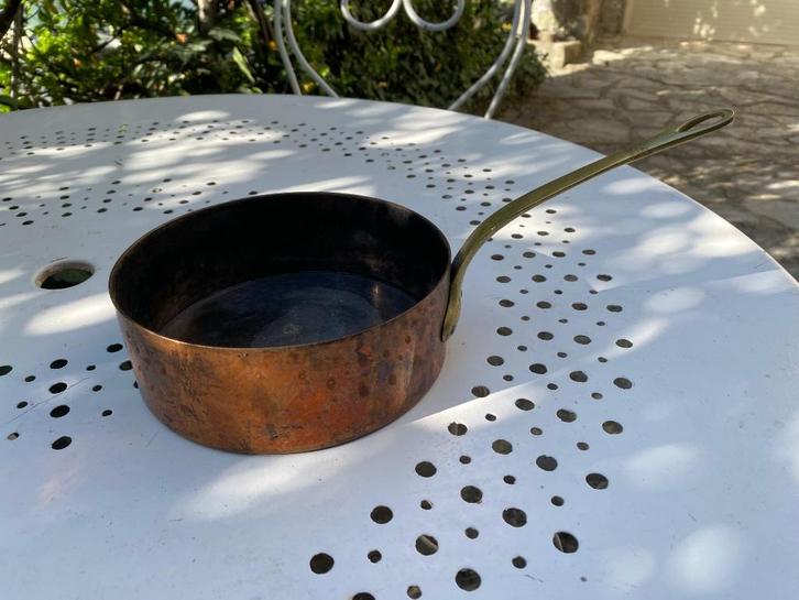 Poêlon cuivre ancien 17cm x 6cm manche 13cm poinçon TB ét, Antiquités & Art, Antiquités | Bronze & Cuivre, Cuivre, Envoi