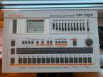 ROLAND TR-707, Musique & Instruments, Batteries & Percussions, Comme neuf, Roland