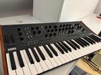 Korg Prologue-8 – Analoge poly synth | 8-voice | 49 keys, Muziek en Instrumenten, Ophalen, Zo goed als nieuw, 49 toetsen, Korg
